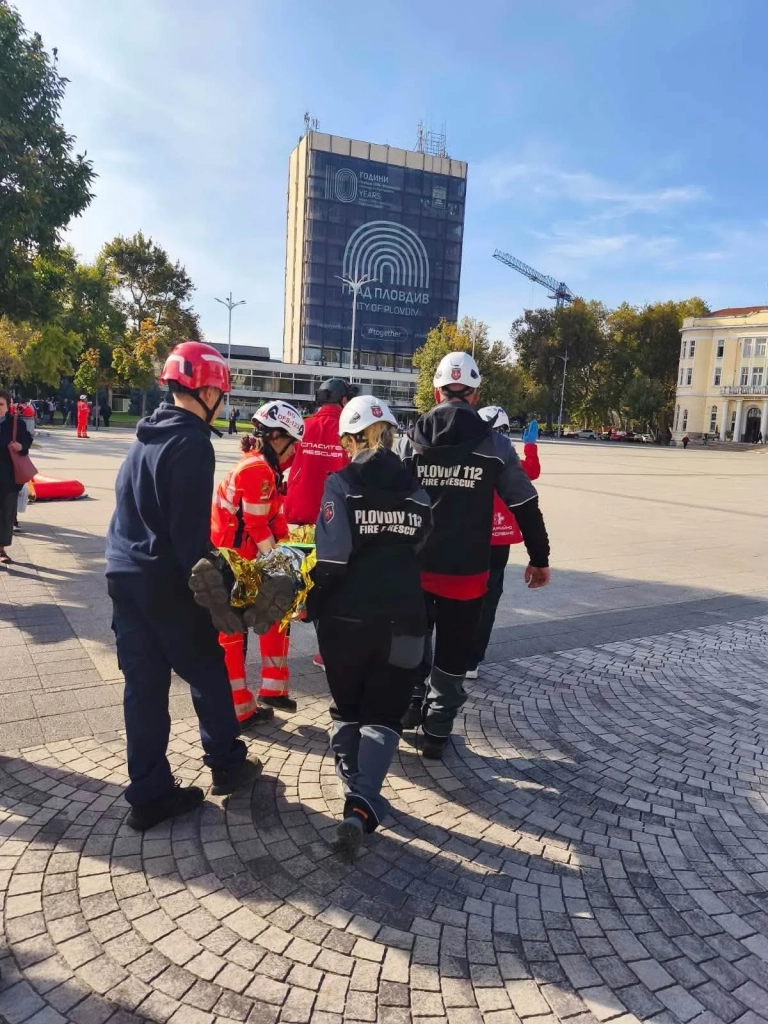 Спасителна демонстрация и учение 08.10,2026г.